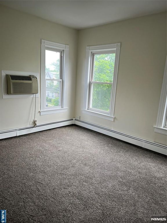 139-141 Magnolia Avenue 2nd, Kearny, NJ 07032