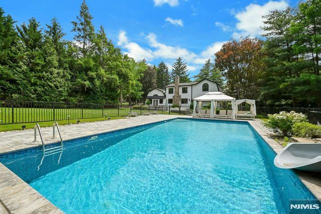 111 Hudson Avenue, Tenafly, NJ 07670