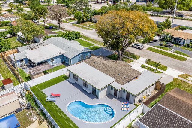 7051 Tyler St, Hollywood, FL 33024