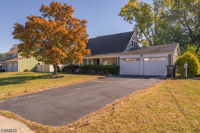 15 Tripplet Rd, Franklin Twp., NJ 08873