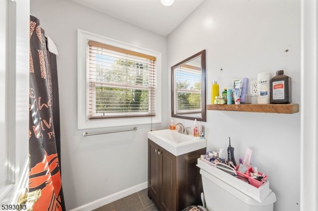 15 Tripplet Rd, Franklin Twp., NJ 08873