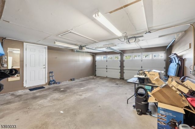 15 Tripplet Rd, Franklin Twp., NJ 08873