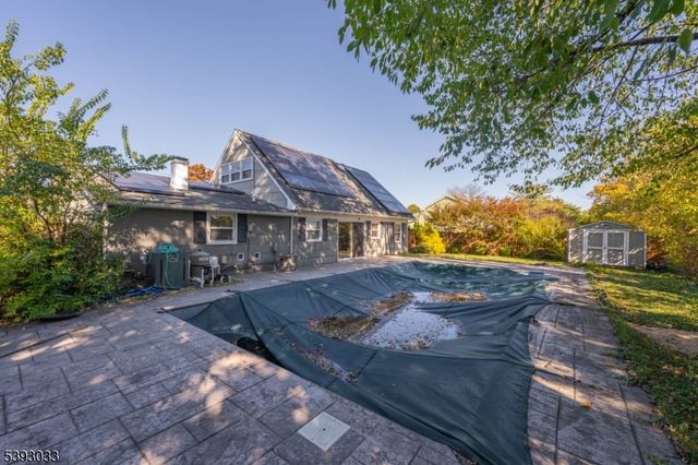 15 Tripplet Rd, Franklin Twp., NJ 08873