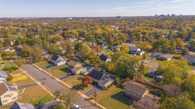 15 Tripplet Rd, Franklin Twp., NJ 08873