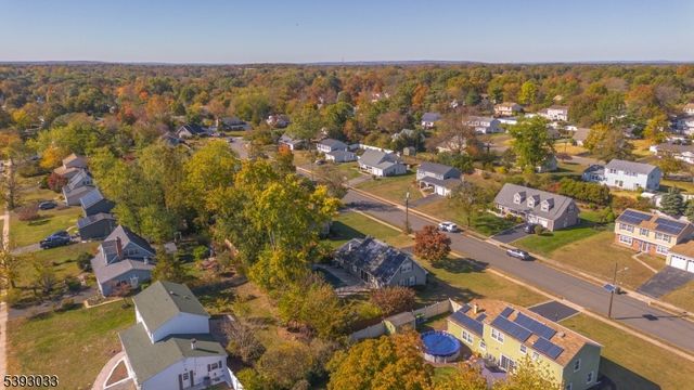 15 Tripplet Rd, Franklin Twp., NJ 08873