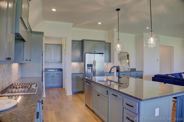 16713 S 1st East Avenue, Glenpool, OK 74033