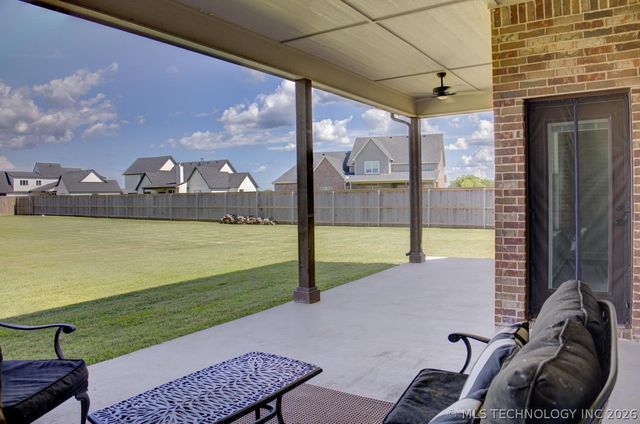 16713 S 1st East Avenue, Glenpool, OK 74033