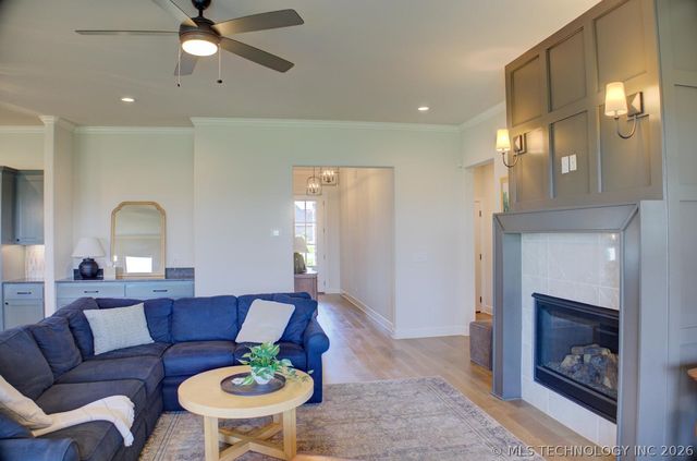 16713 S 1st East Avenue, Glenpool, OK 74033
