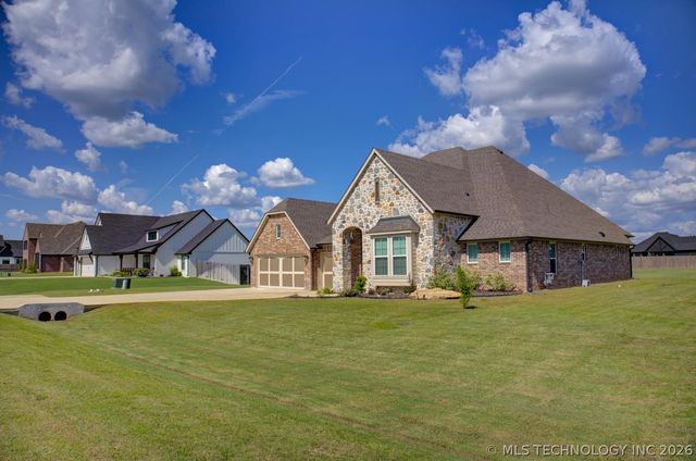 16713 S 1st East Avenue, Glenpool, OK 74033