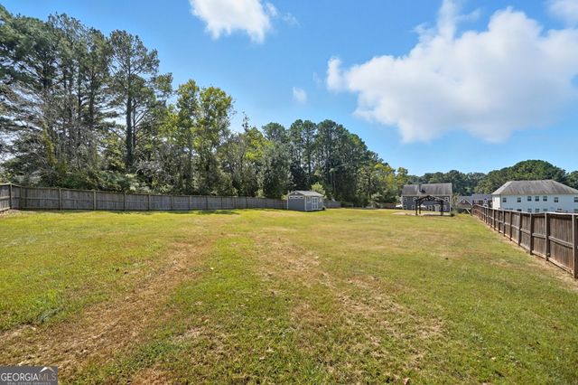 810 Eagle Crosssing Drive, Lawrenceville, GA 30044