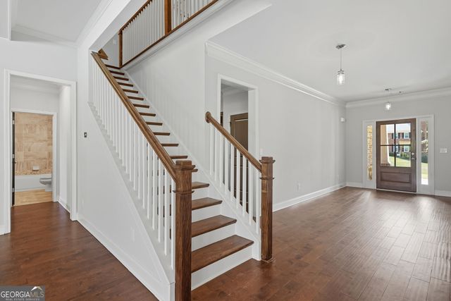 810 Eagle Crosssing Drive, Lawrenceville, GA 30044