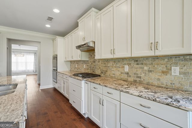 810 Eagle Crosssing Drive, Lawrenceville, GA 30044