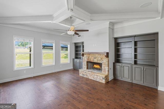 810 Eagle Crosssing Drive, Lawrenceville, GA 30044