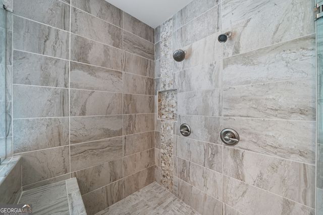 810 Eagle Crosssing Drive, Lawrenceville, GA 30044