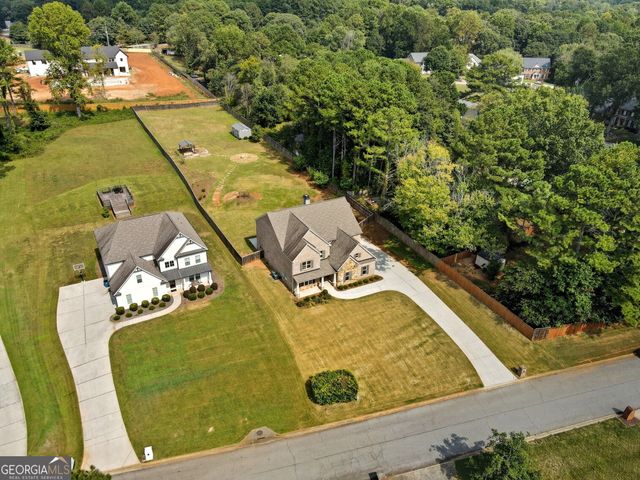 810 Eagle Crosssing Drive, Lawrenceville, GA 30044