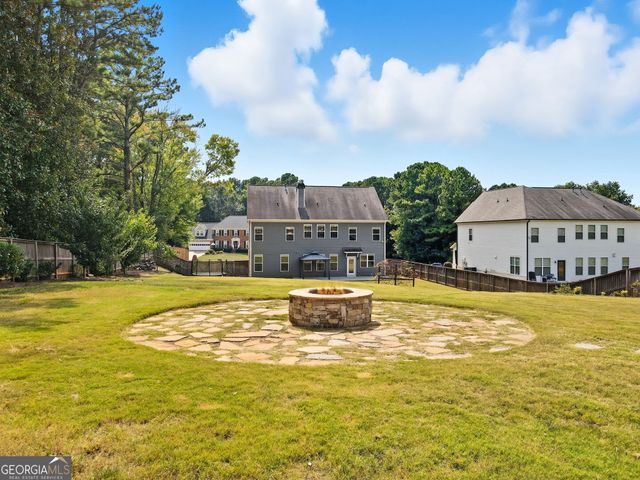 810 Eagle Crosssing Drive, Lawrenceville, GA 30044