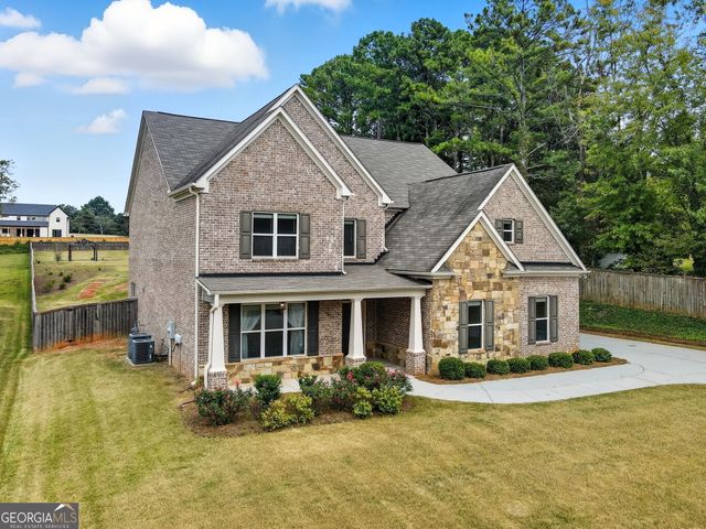 810 Eagle Crosssing Drive, Lawrenceville, GA 30044