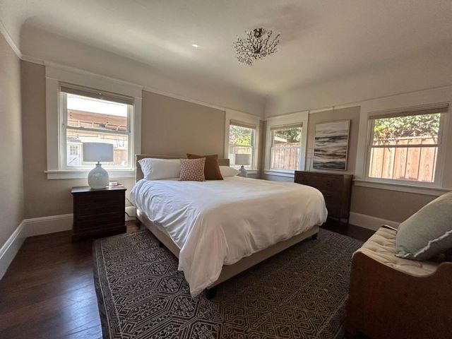 215 S Hutchins St, Lodi, CA 95240