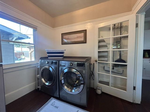 215 S Hutchins St, Lodi, CA 95240