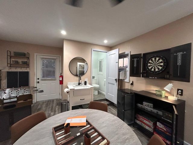 215 S Hutchins St, Lodi, CA 95240