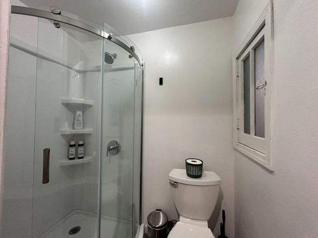 215 S Hutchins St, Lodi, CA 95240