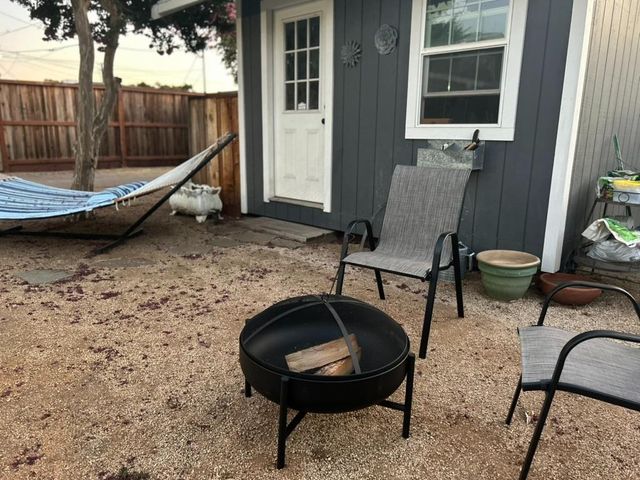 215 S Hutchins St, Lodi, CA 95240