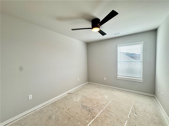 5910 SW Omaha Avenue, Bentonville, AR 72713