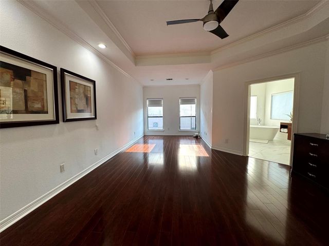 824 Birdsall Street, Houston, TX 77007