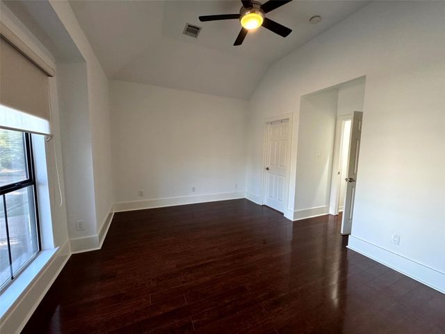 824 Birdsall Street, Houston, TX 77007