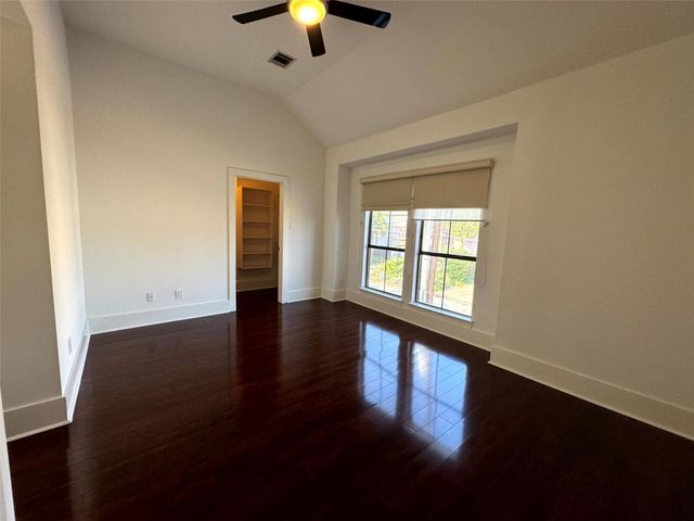824 Birdsall Street, Houston, TX 77007