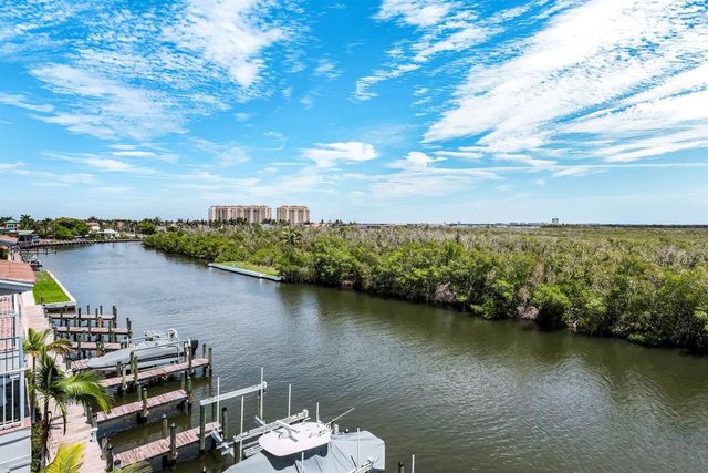 5826 SHELL COVE DRIVE, Cape Coral, FL 33914