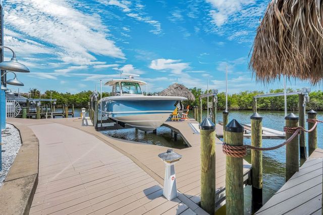 5826 SHELL COVE DRIVE, Cape Coral, FL 33914