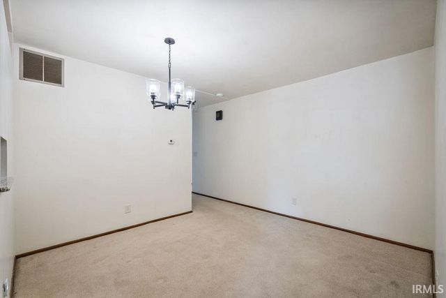 1908 VERSAILLES Drive, Kokomo, IN 46902