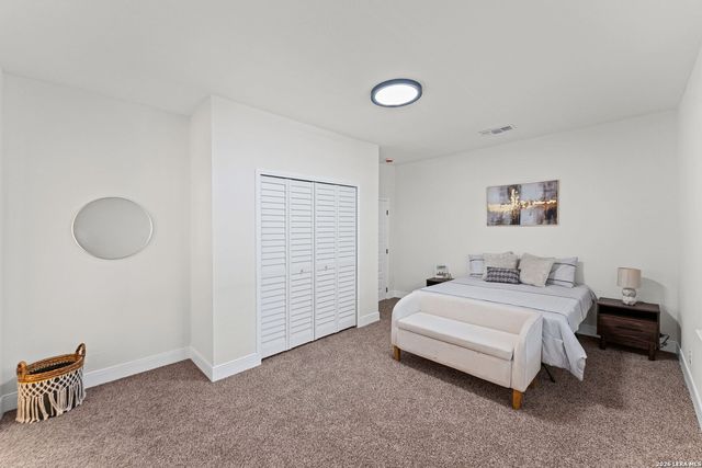 1722 W Mistletoe, San Antonio, TX 78201