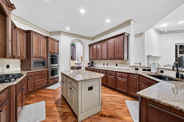 4722 Mesquite Meadow Lane, Katy, TX 77494