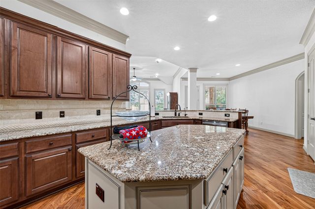4722 Mesquite Meadow Lane, Katy, TX 77494