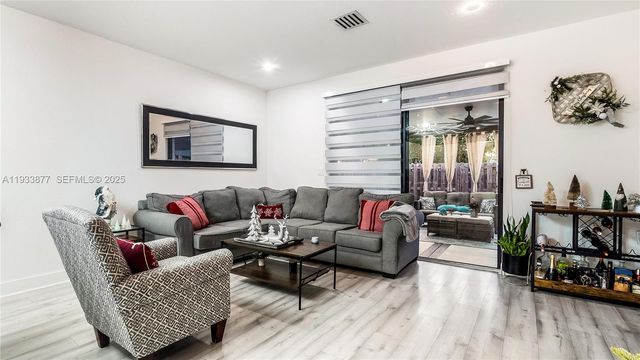 23424 SW 110th Ave, Homestead, FL 33032