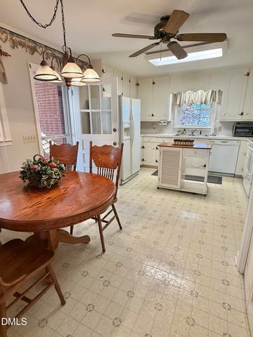 424 Tanglewood Circle, Roxboro, NC 27573