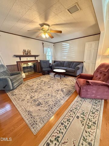 424 Tanglewood Circle, Roxboro, NC 27573