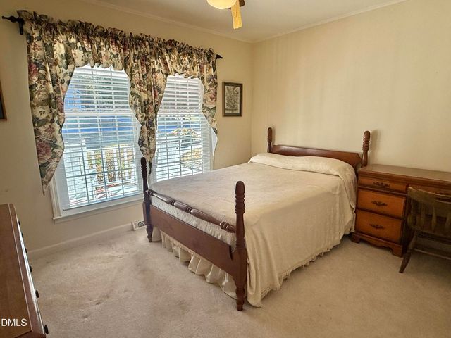 424 Tanglewood Circle, Roxboro, NC 27573