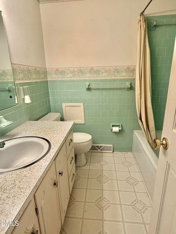 424 Tanglewood Circle, Roxboro, NC 27573