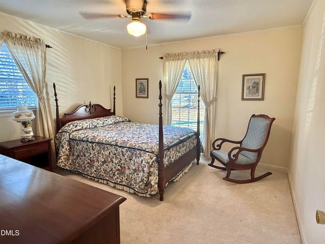 424 Tanglewood Circle, Roxboro, NC 27573