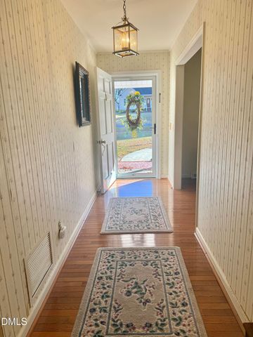 424 Tanglewood Circle, Roxboro, NC 27573