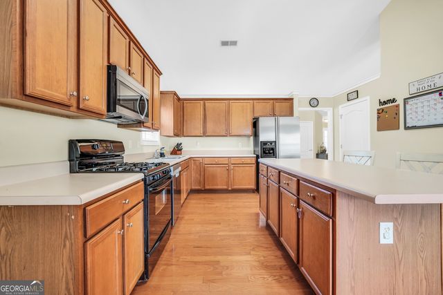 537 Vickers Lane, Locust Grove, GA 30248