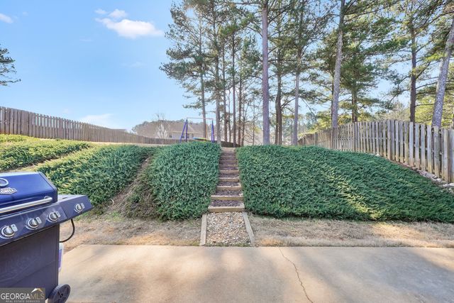 537 Vickers Lane, Locust Grove, GA 30248