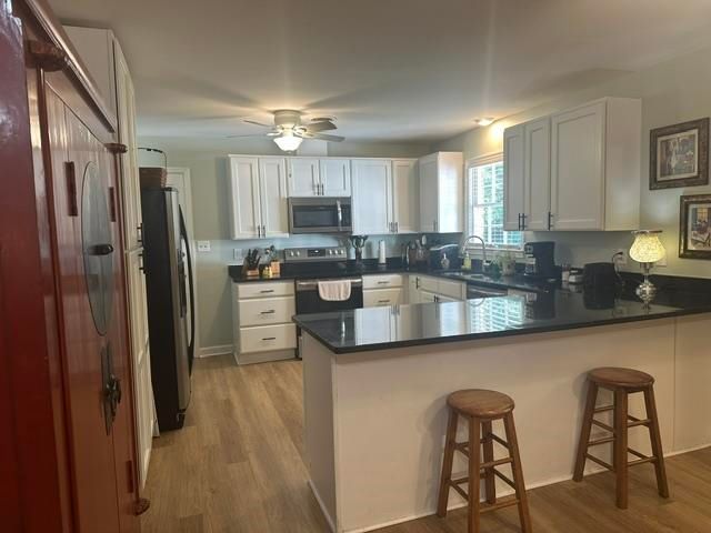 6147 Hughes Ln., Conway, SC 29526