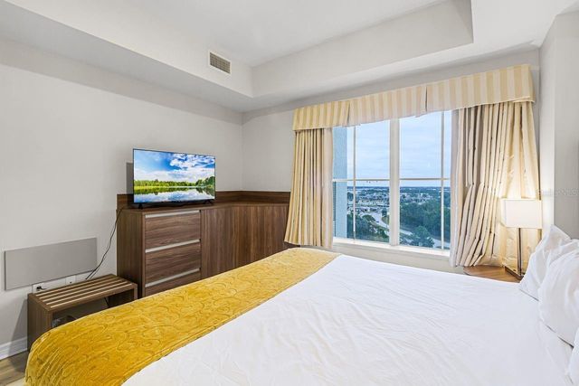 7395 UNIVERSAL BOULEVARD 904, Orlando, FL 32819