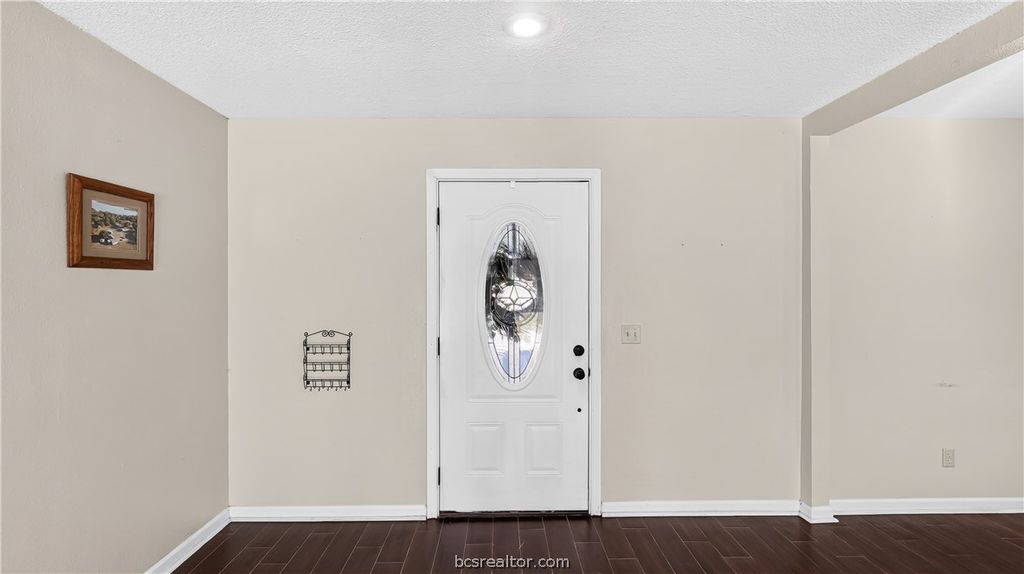 511 Lakeview, Somerville, TX 77879 — photo 4