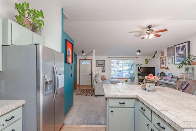 2653 NE Genet Court, Bend, OR 97701