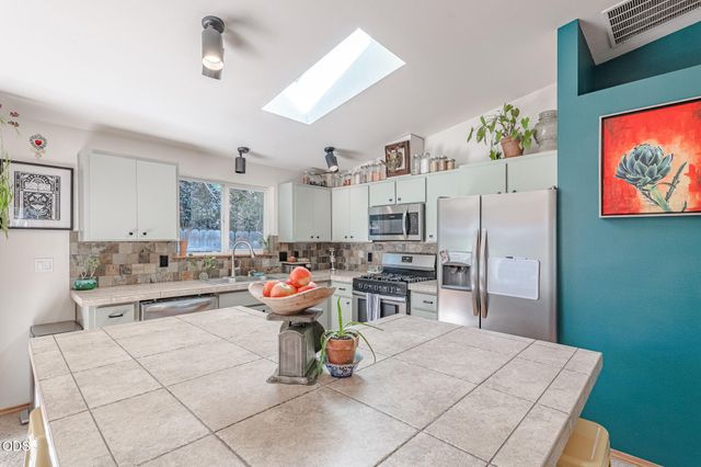 2653 NE Genet Court, Bend, OR 97701
